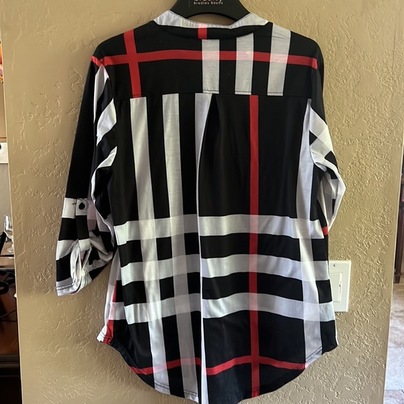 St. Jubileens Women’s tunic 3/4 sleeves black/white/gray/red Vneck size Large - Picture 5 of 17